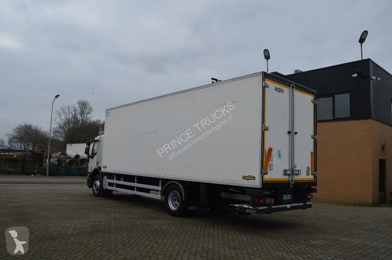 Camion Volvo * EURO5 * CARRIER SUPRA 950MT * 4X2 *