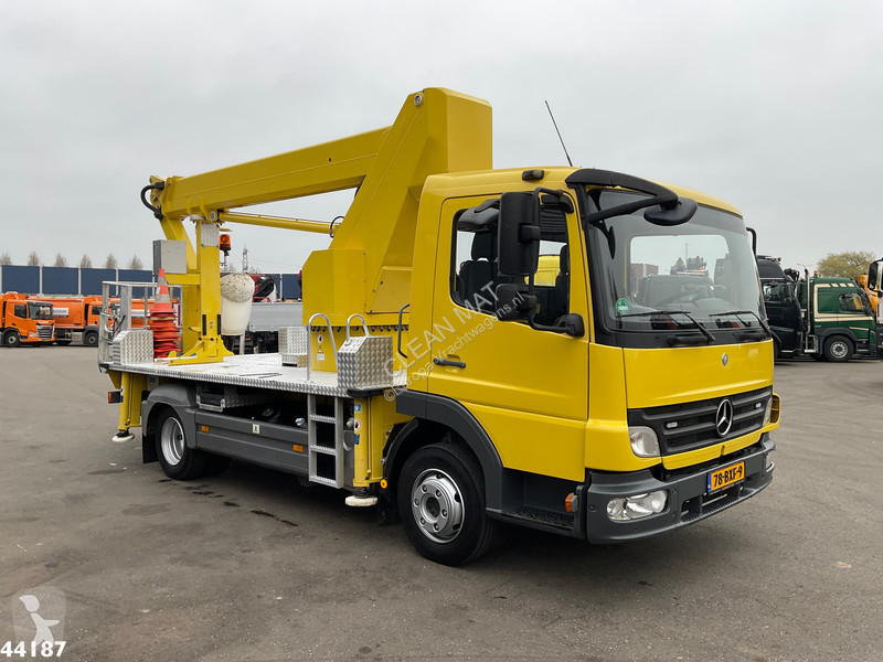 Kamion Mercedes 815 Wumag Elevant 17 meter...