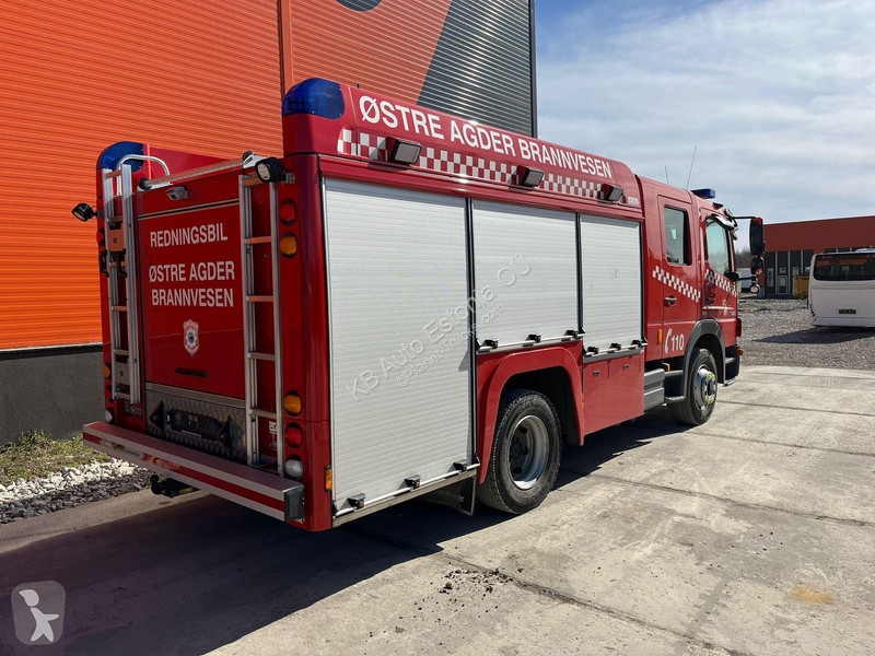 Camião Mercedes 1329 4x2