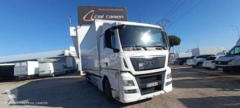 Camion MAN 18.440
