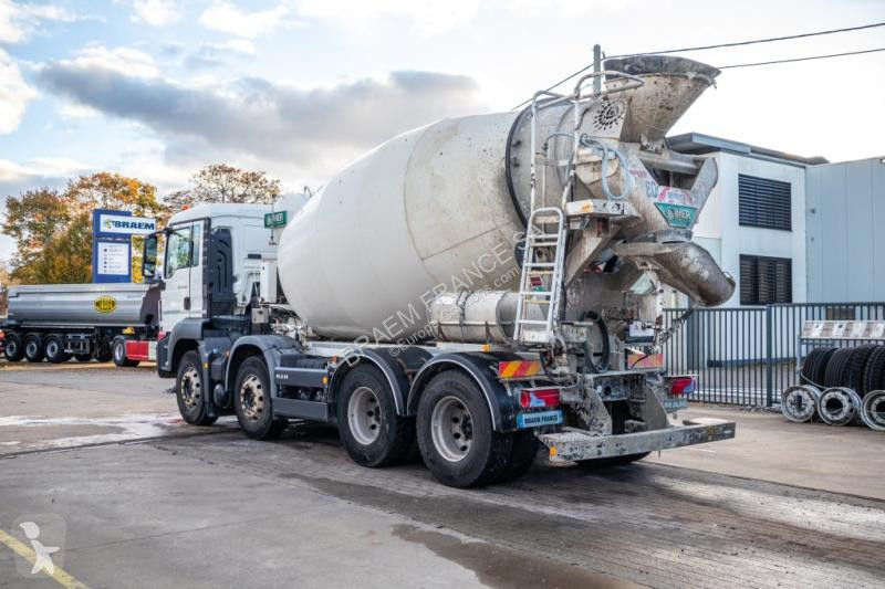 Camion MAN 32.360 BB+ MIXER 9M³