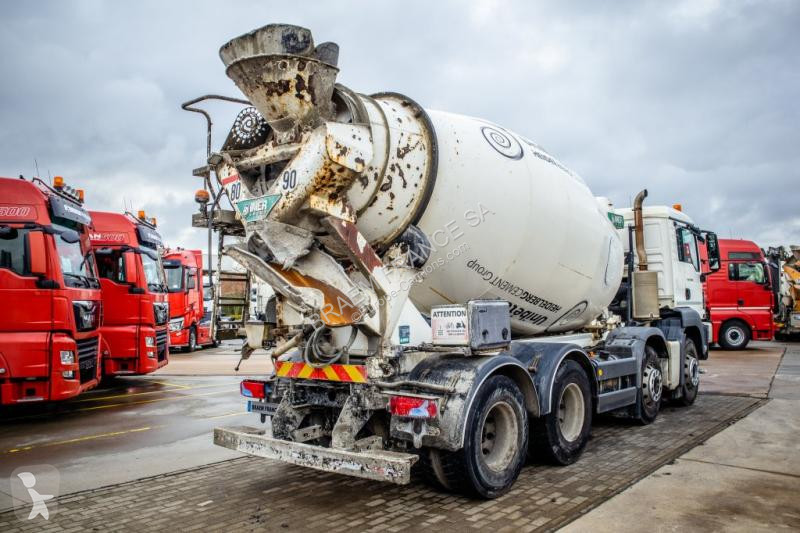 Camion MAN 32.360 BB+MIXER 9M³