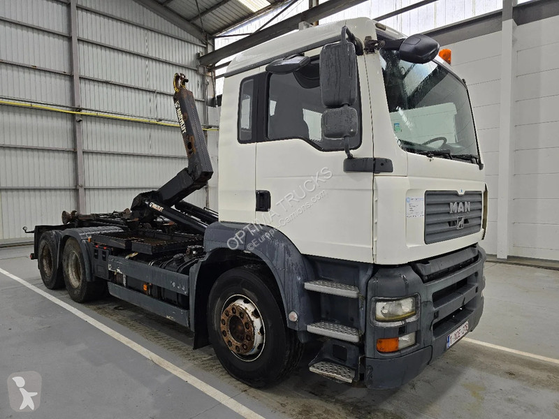 Camion MAN 28.360 6x2 / AIRCO / LIFTAS