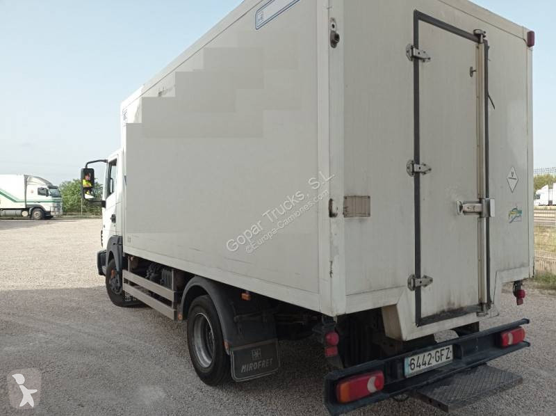 Camion Nissan