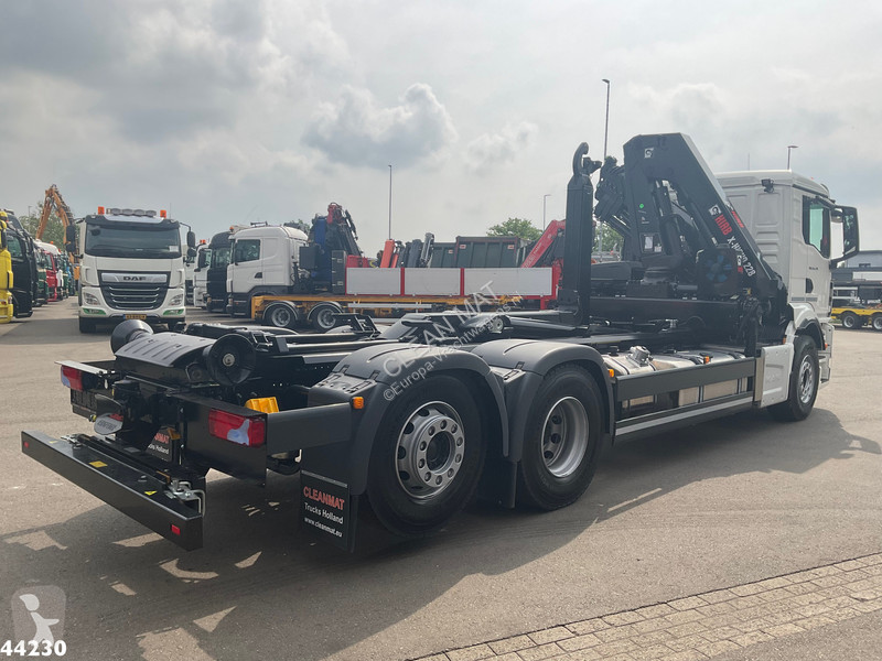 Camion MAN 26.470 Hiab 22 Tonmeter laadkraan...