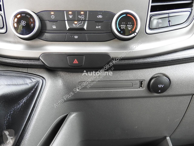 Camion Ford TRANSIT KONTENER WINDA 8 PALET...