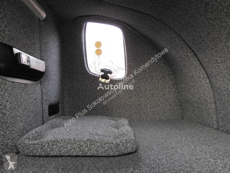 Autoutilitară Renault MASTER PLANDEKA 10 PALET...
