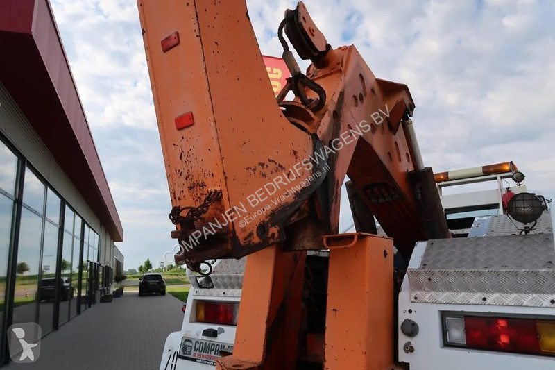 Kamion Volvo NL 10 Towing and recovery vehicle...