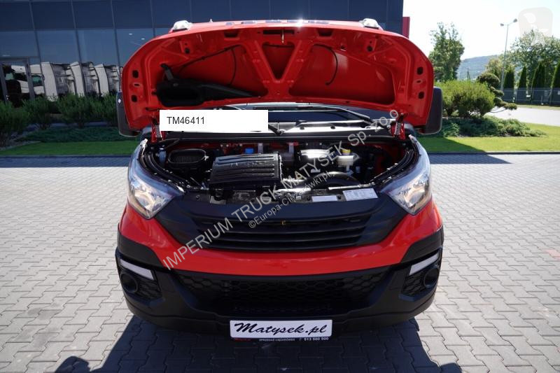 Autoutilitară Iveco DAILY 35C12D / 2,3 D /...