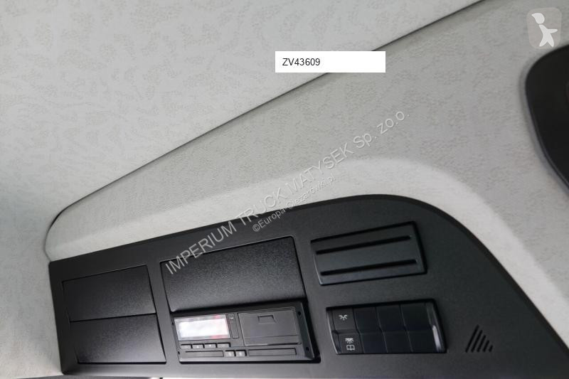 Camión Mercedes 192 E-4 HIPRO