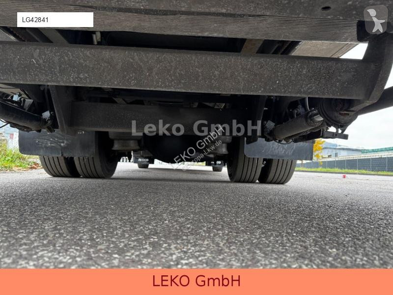 Kamion Iveco 120 E 18
