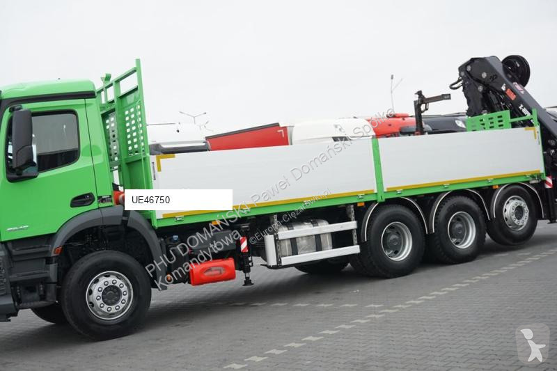 Kamion Mercedes 262 E – 7