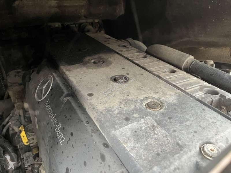 Kamion Mercedes  AXOR 1833