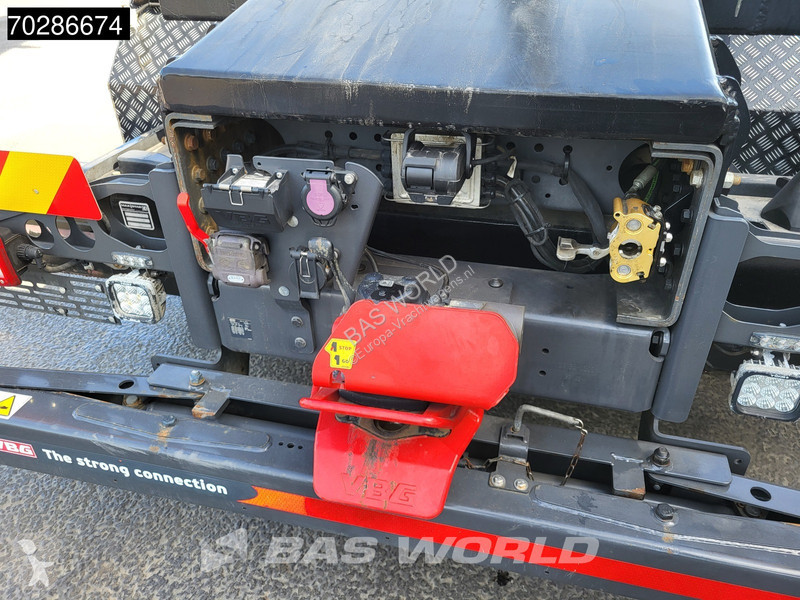 Vrachtwagen Volvo 650 8X2 HMF 7020K-RCS Crane +...