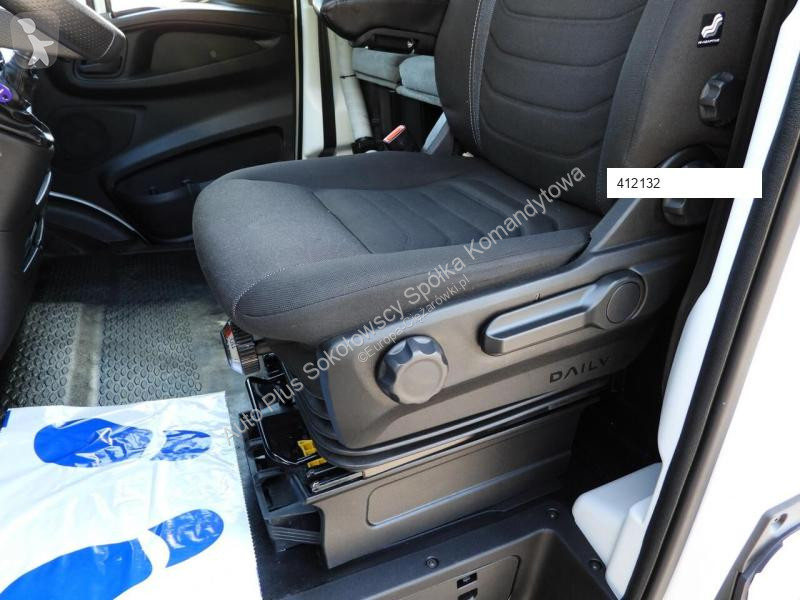 Véhicule utilitaire Iveco DAILY 70C18 PLANDEKA...