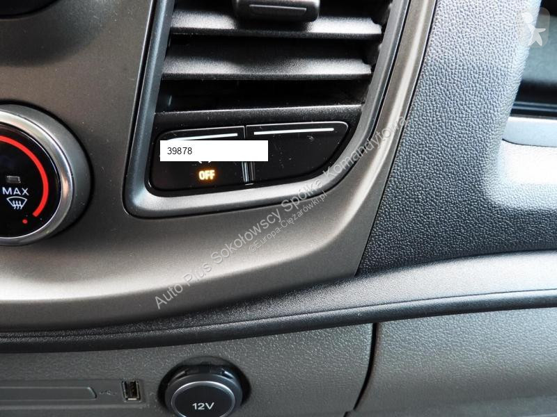Autoutilitară Ford TRANSIT KONTENER WINDA 8...