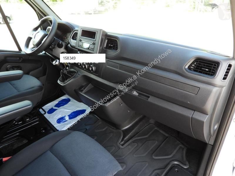 Véhicule utilitaire Renault MASTER PLANDEKA 8...