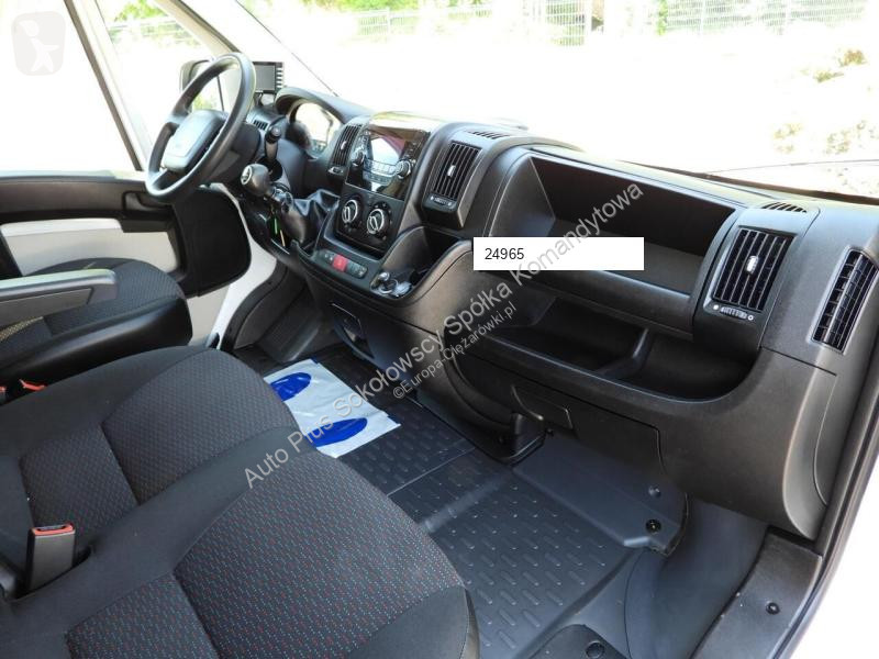 Nyttofordon Peugeot BOXER KONTENER WINDA 8...