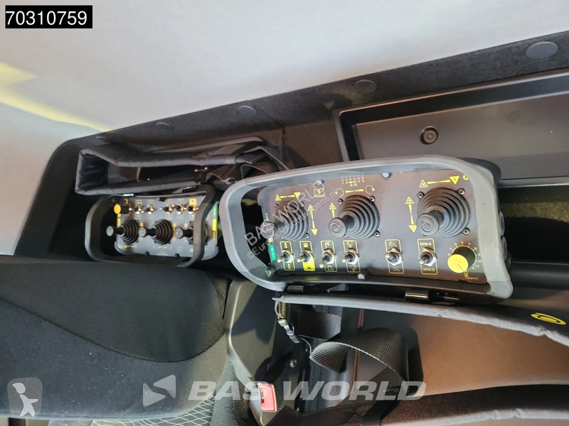 شاحنة Mercedes 4151 8X4 NEW! 43mtrs Bonneux...