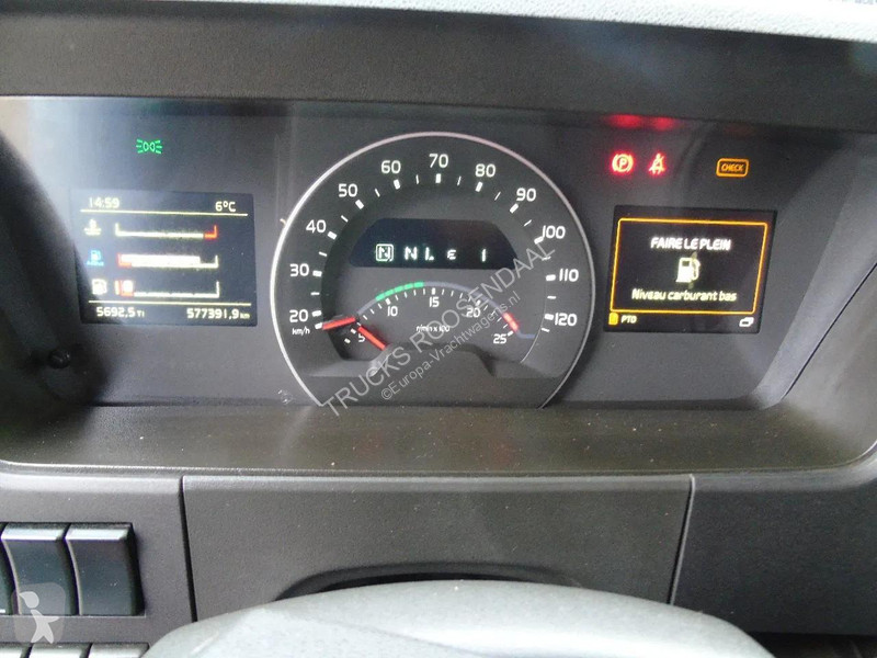 شاحنة Volvo 500 + 4x4 + HMF 4020 5x + JIB 4x 30...