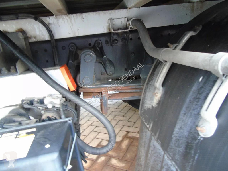 Camion Mercedes 1829 + euro 5 + lift + manual