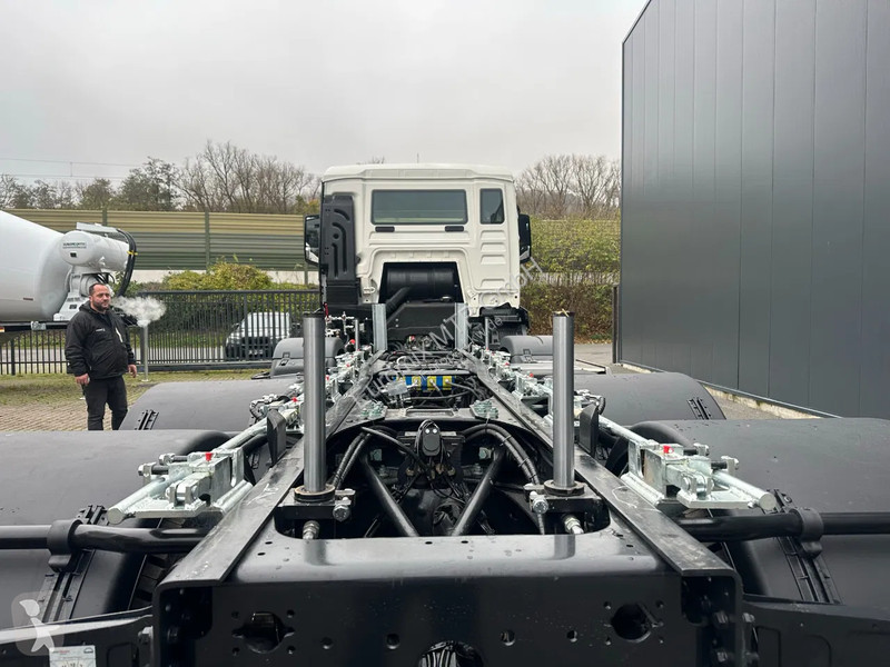 شاحنة MAN TGS MAN TGS 8x4 WECHSELSYSTEM...