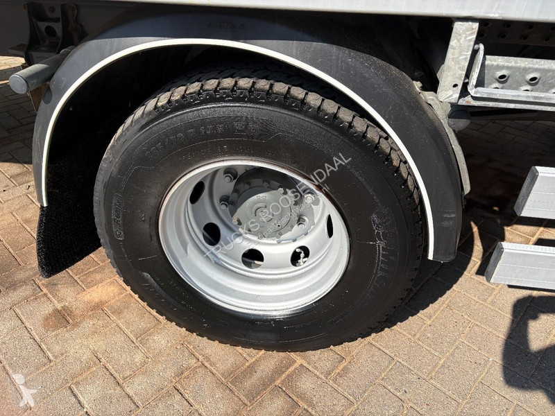 شاحنة Renault MIDLUM 270 DXI + CHEREAU +...