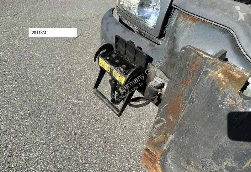 شاحنة Renault 586 300