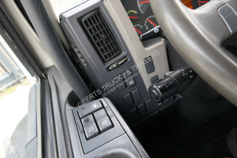 شاحنة Volvo 240 | Carrier SUPRA 950Mt / Bi-temp...