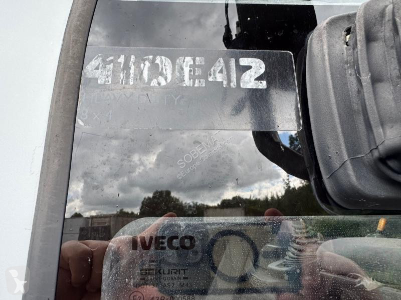 شاحنة Iveco 410E42