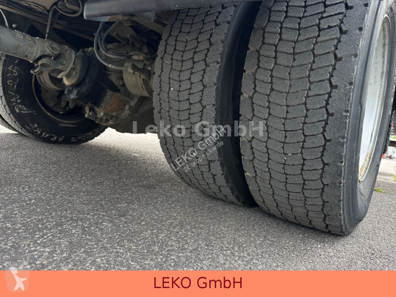 شاحنة Renault D 260.16 Mit Carrier Sp 950Mt
