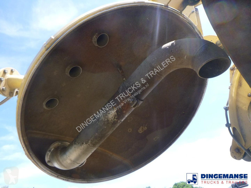 شاحنة Renault D 26 Wide 6x2 vacuum tank 11 m3
