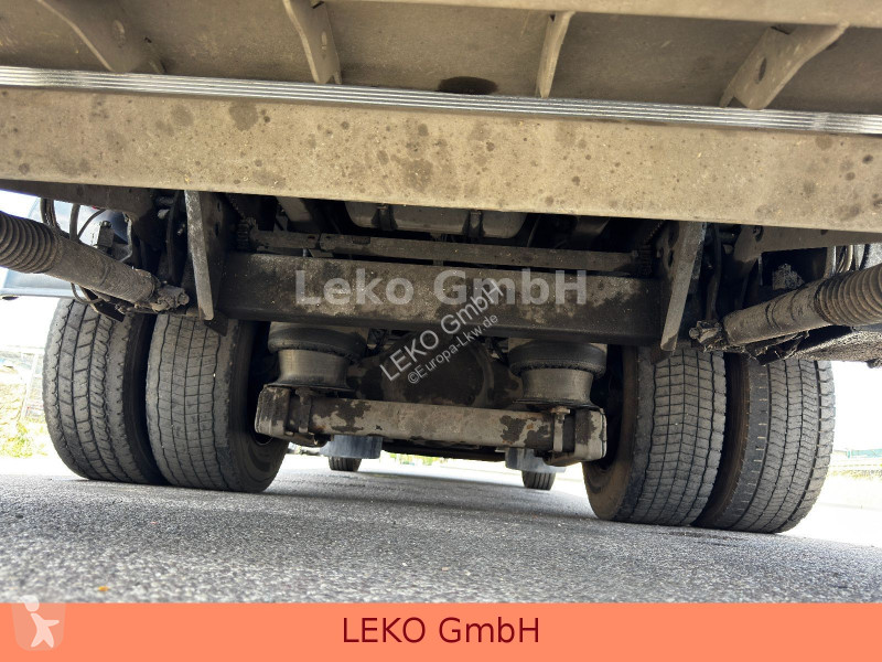 شاحنة DAF 210 FA  Fleischhacken ( MEAT )3Stück