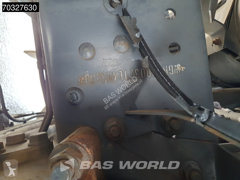 شاحنة Mercedes 1832 4X2 HMF 2020K6 6 Extensions...