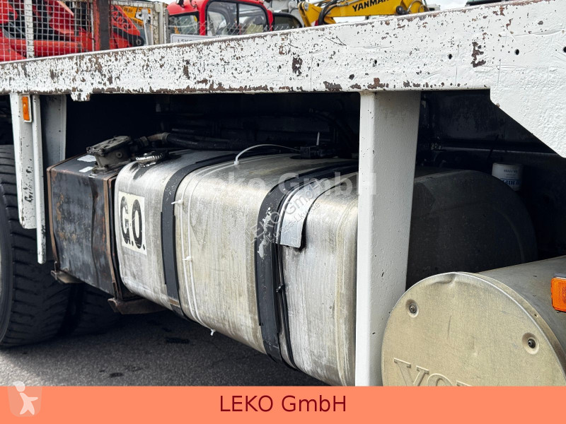 شاحنة Volvo 400 Mit Kran ( Palfinger PK 16502 )