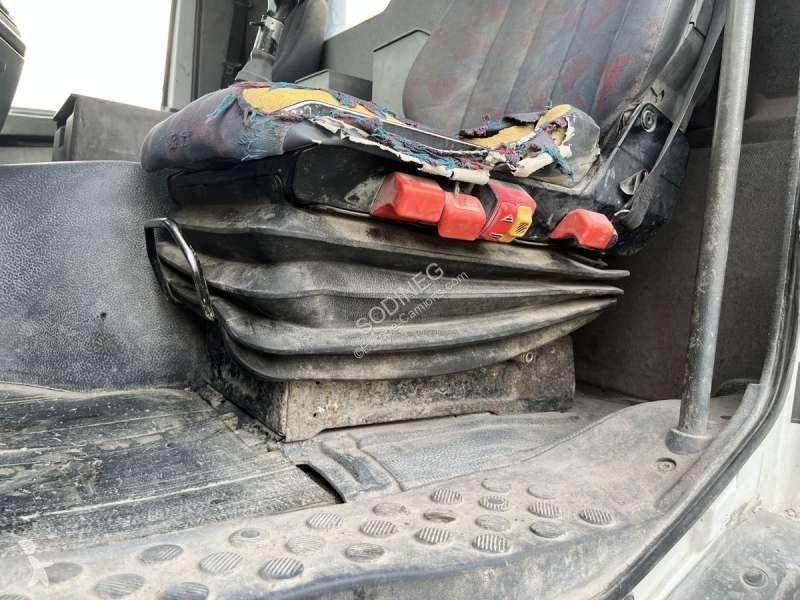 شاحنة Mercedes ACTROS