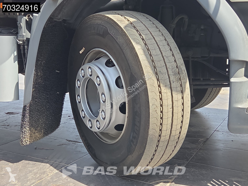 شاحنة DAF 320 4X2 19t Caja de 8,44m Plataforma...