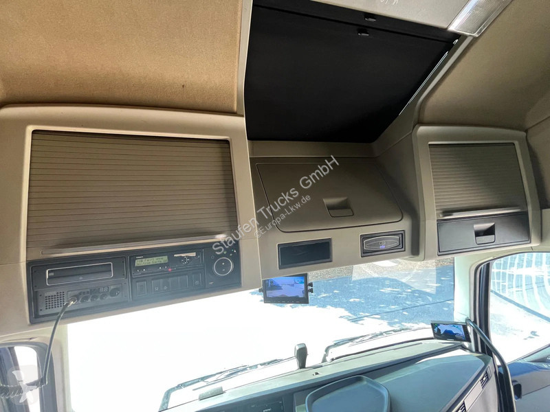 شاحنة Volvo 500  500 XL*6x2*Abrollkipper HYVA...