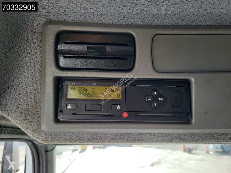 Camion Mercedes 1524 4X2 15tonner curtainsides...