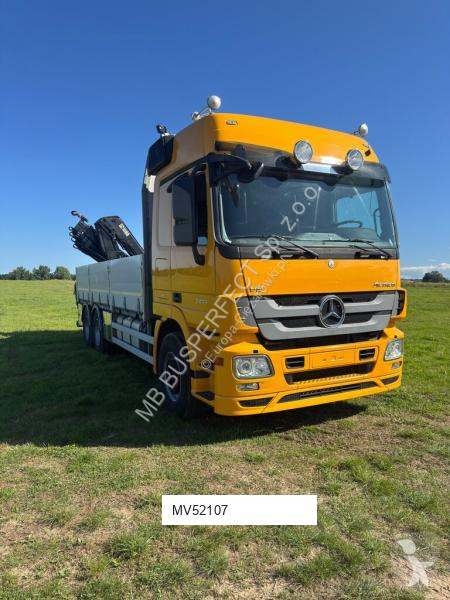 Vrachtwagen Mercedes 166XS