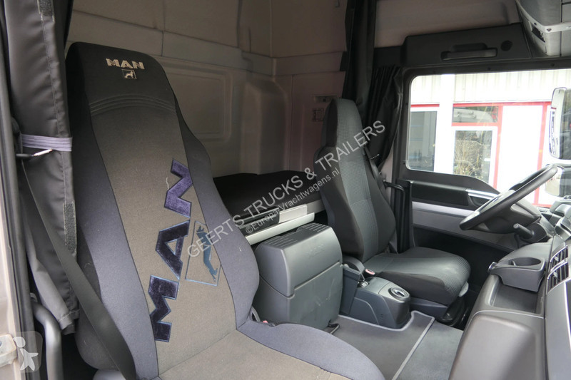 Kamion MAN 12.250 | Roller sail | Dhollandia...