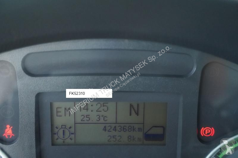 Camión Iveco EUROCARGO  / 4x2 / CHŁODNIA 5,8 M...