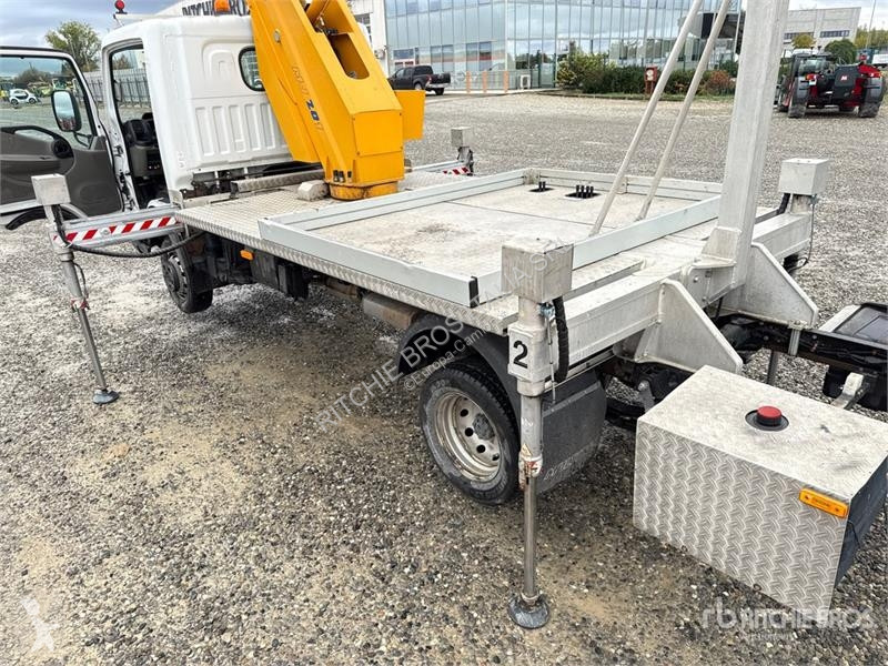 Camion Renault Multitel Pagliero MJ201 20 m on...