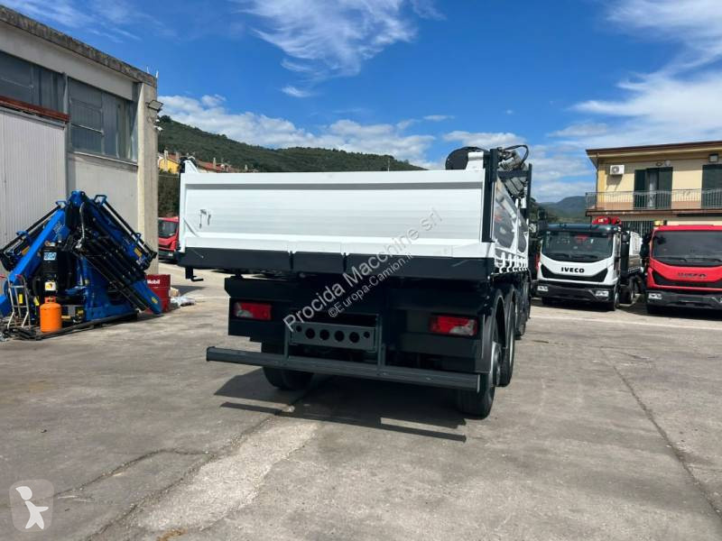 Kamion Iveco AD 260 S 31 X/P