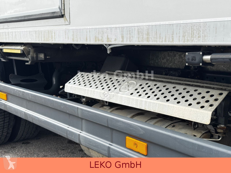 Kamion Mercedes 816 Mit Carrier Sp 750