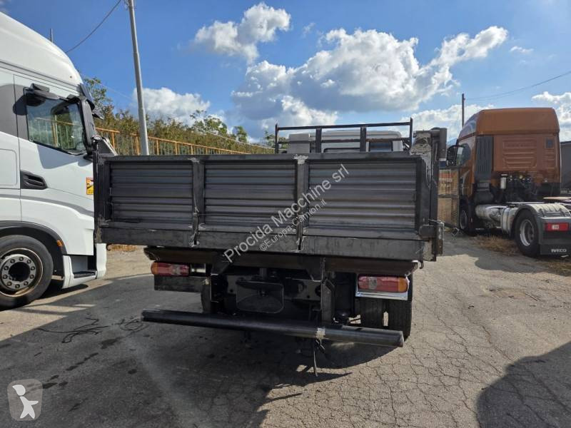 Camión Iveco 80 E 22