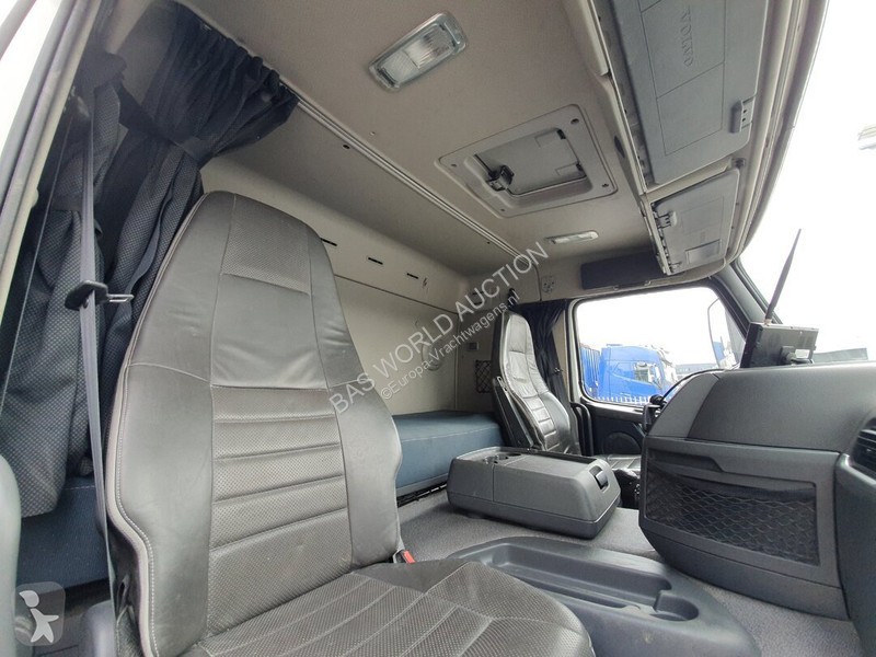 Camión Volvo 420
