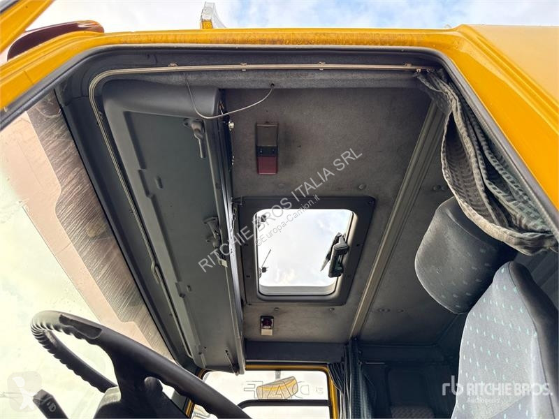 Camion DAF 180 4x2 Tow Truck