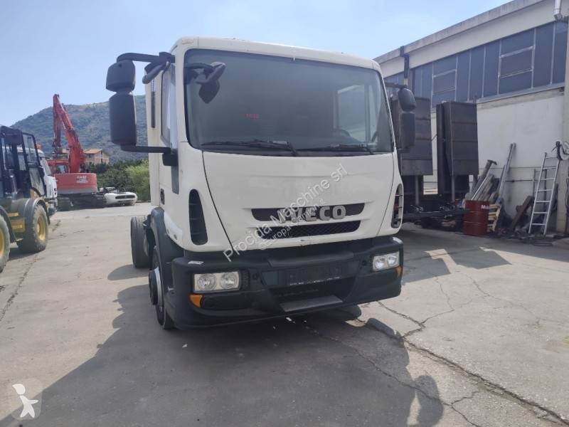 Camion Iveco 150 E 22