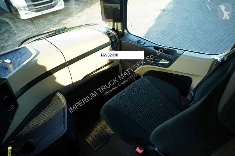Грузовик Mercedes 2545